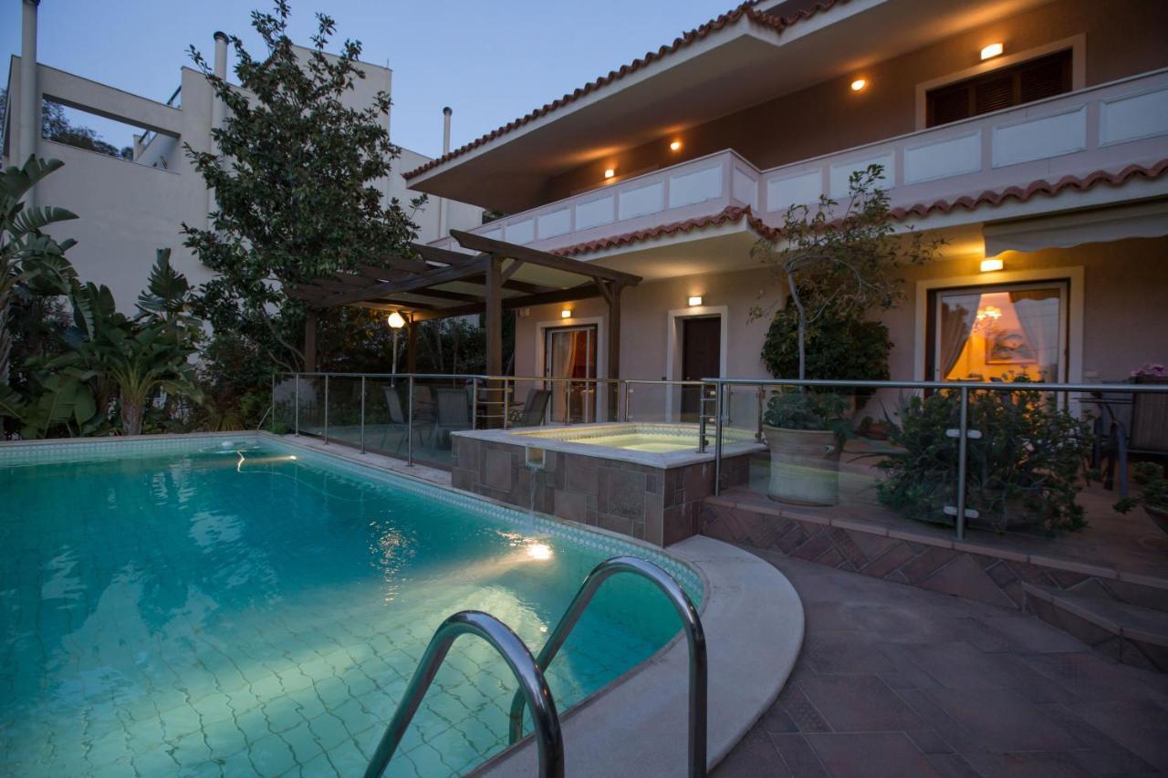 Exceptional Villa In Voula Near The Sea Athens Exterior photo